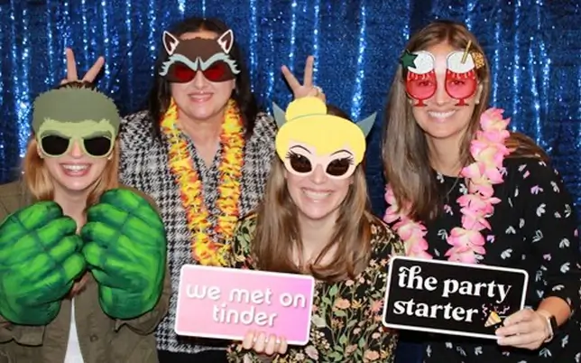 party photo booth rental chicago